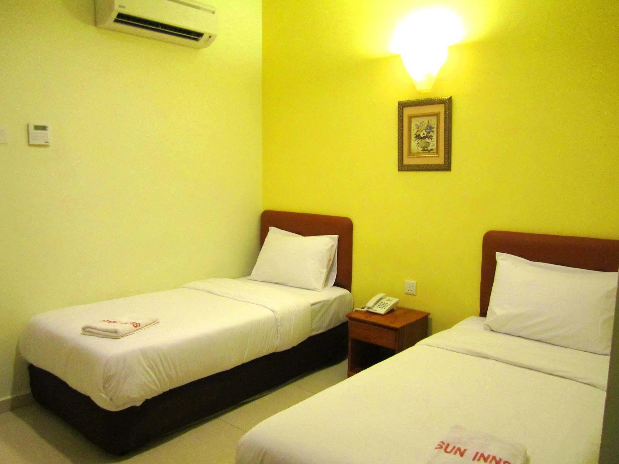 Sun Inns Hotel D'Mind Seri Kembangan Kültér fotó
